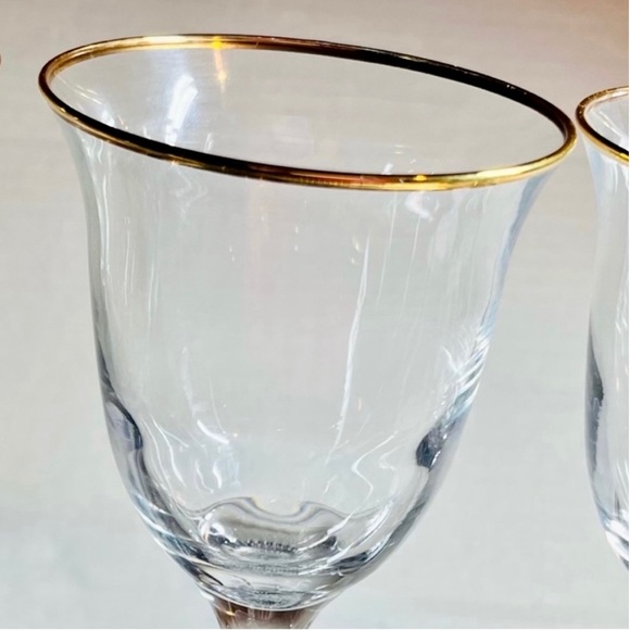 (NEVER USED) VINTAGE/ANTIQUE SET OF (6) GOLD RIMMED WINE GLASSES-MINT CONDITION - Picture 3 of 6